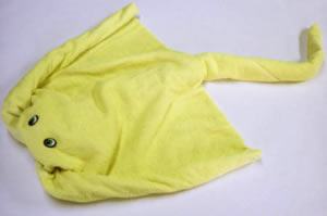 Origami de animais em  toalhas - arraia