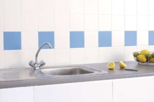 cozinha pia azulejos