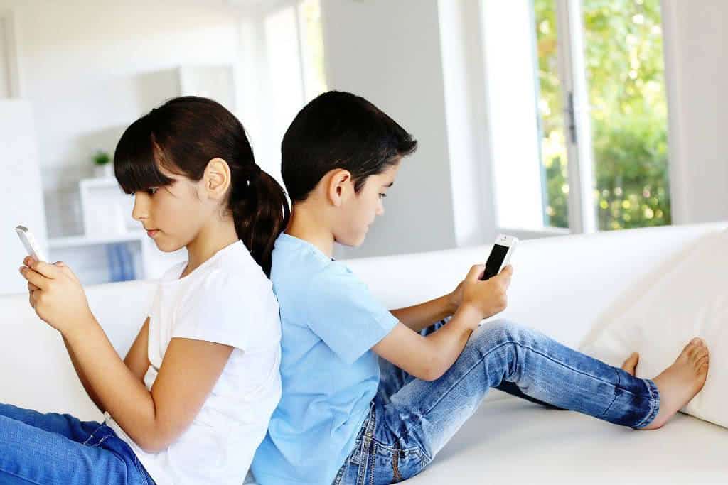 O que fazer para tirar os filhos do celular
