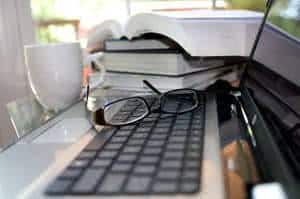 computador oculos educa??o