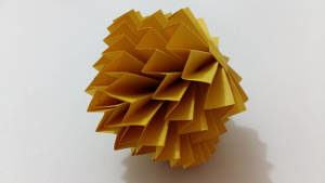 bola de papel árvore de natal